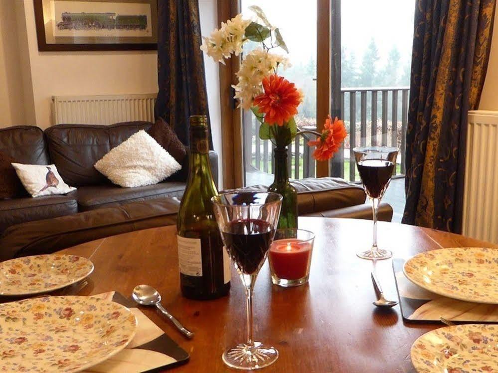 Dee Valley Cottages Llangollen Εξωτερικό φωτογραφία