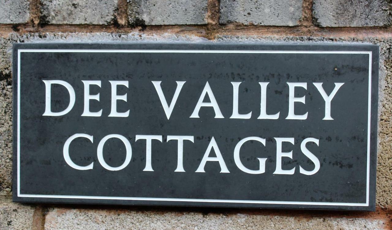 Dee Valley Cottages Llangollen Εξωτερικό φωτογραφία